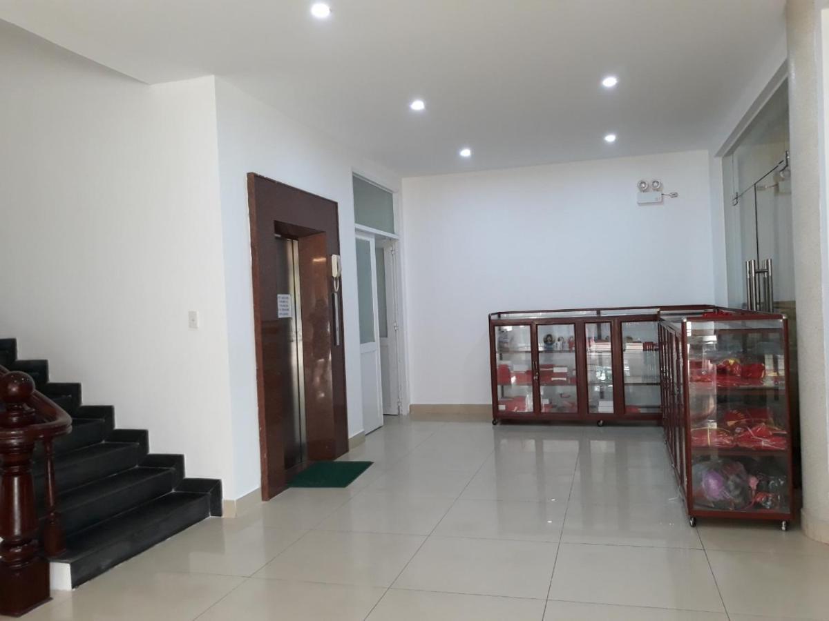 Con Dao Guesthouse Chi Khu Co Ong Exterior photo